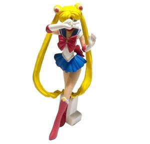 Sailor Moon Usagi Tsukino Anime Figure  Red/Blue/Blonde Gashapon Bandai HGIF